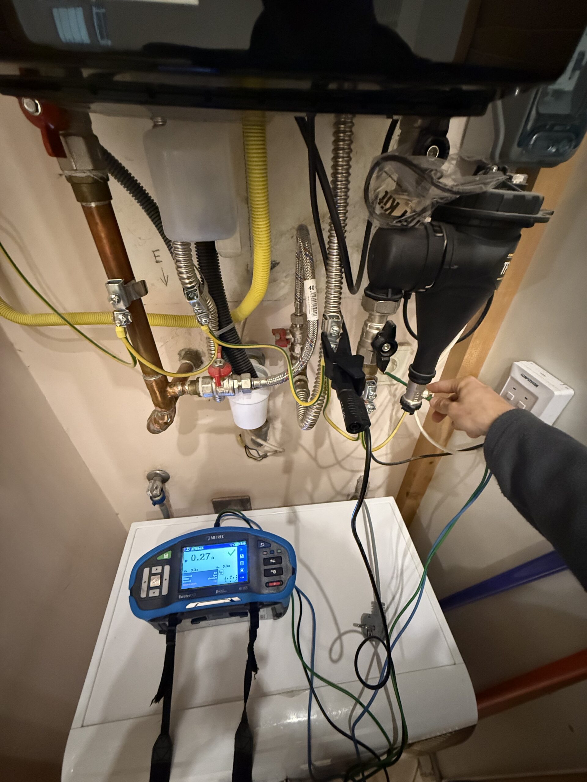 EPH mérése- védő vezető összekötp